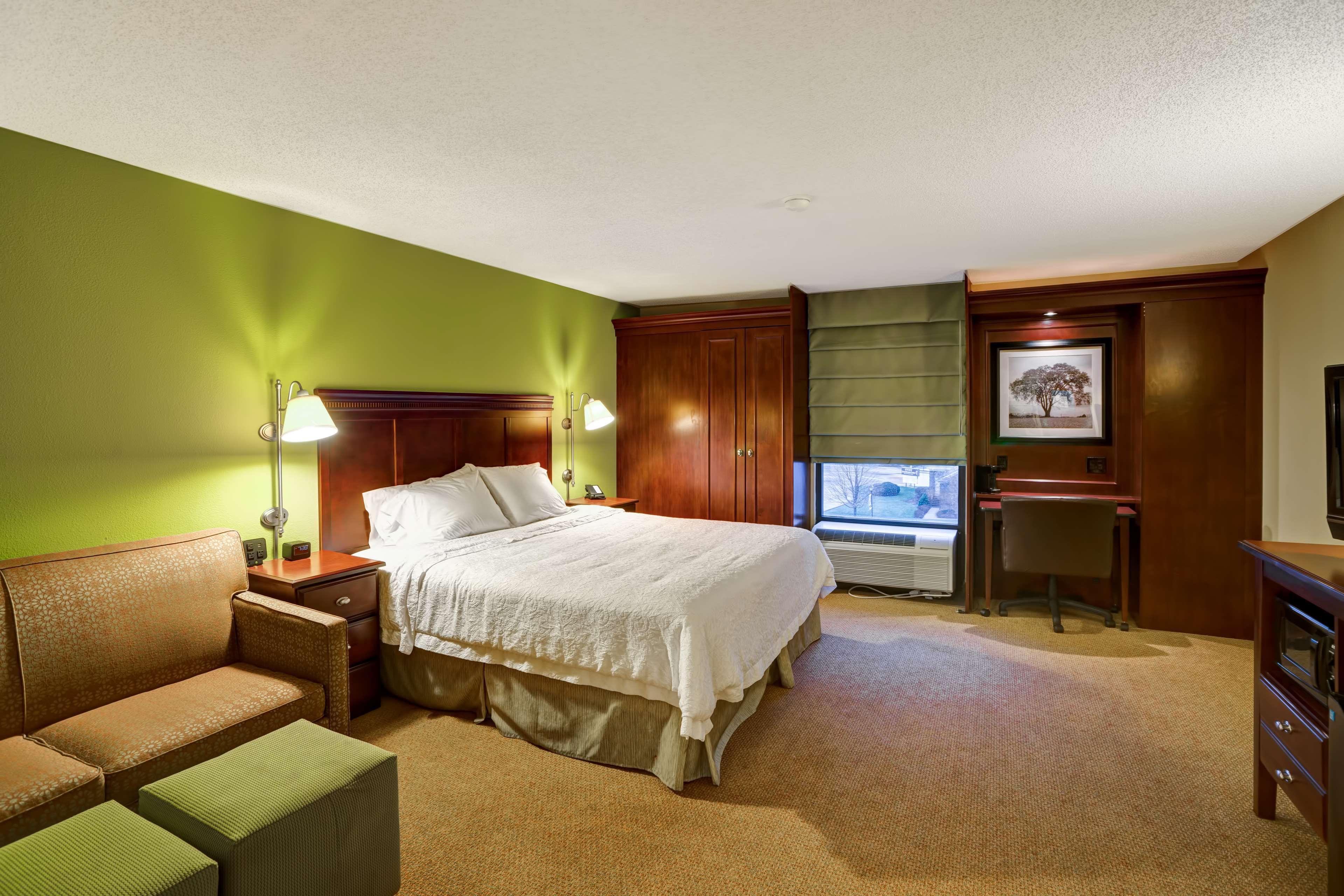 Hampton Inn Моргантаун Екстер'єр фото