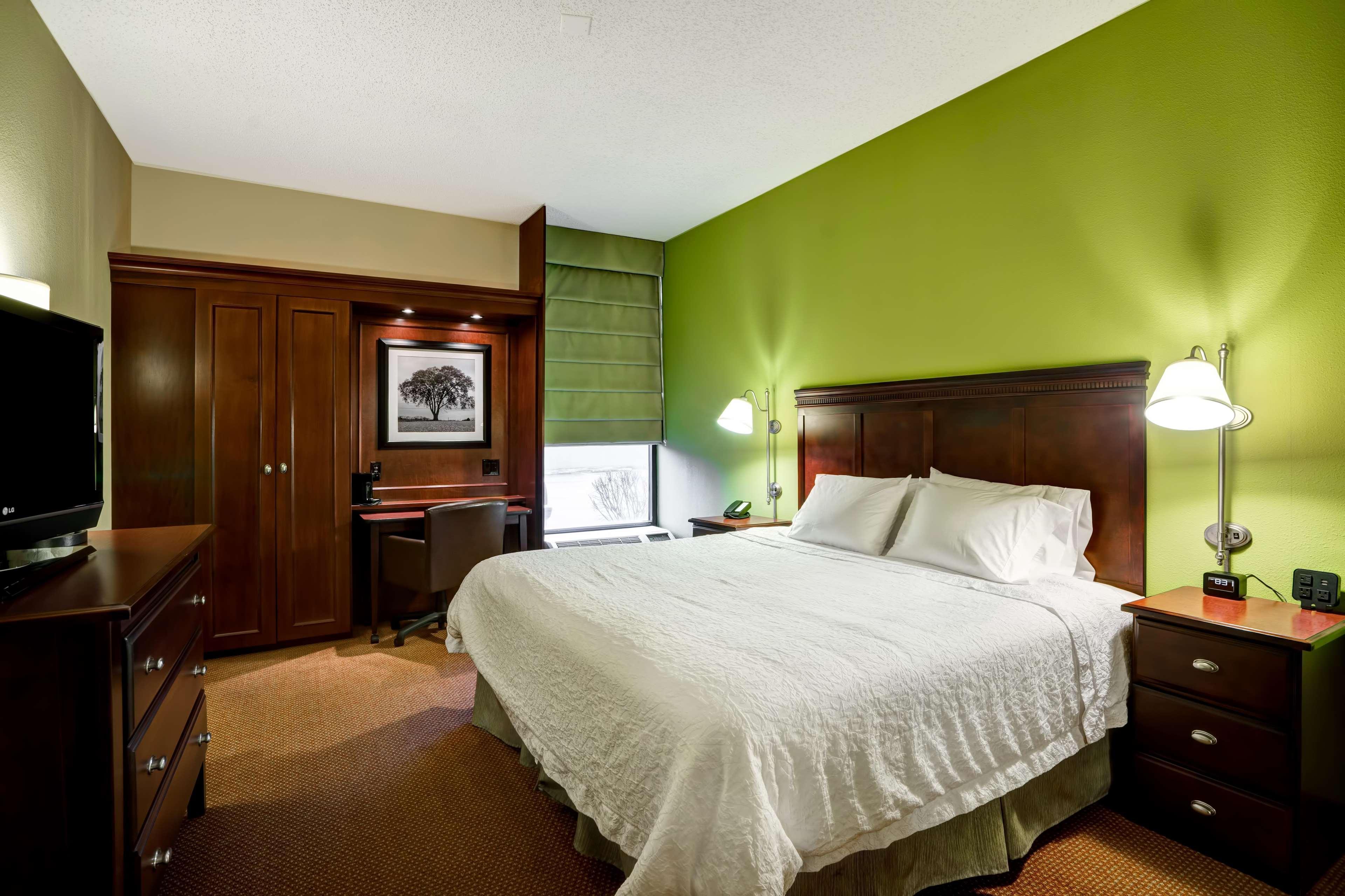 Hampton Inn Моргантаун Екстер'єр фото